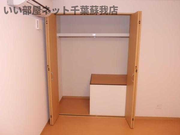 収納　たっぷりとした収納スペースです