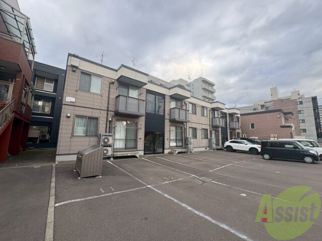 建物外観　札幌市東区北十六条東「シャーメゾンＩＳ」
