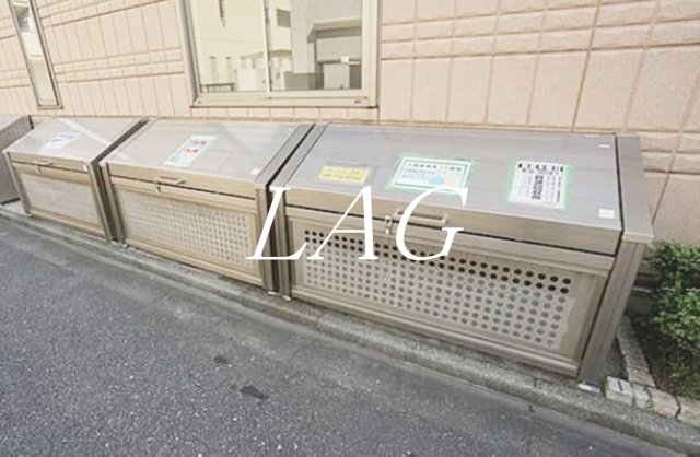 その他共有部分　ごみ置き場です。