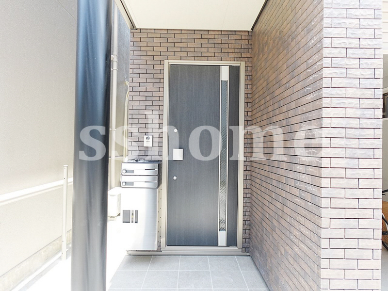 エントランス　建物入口