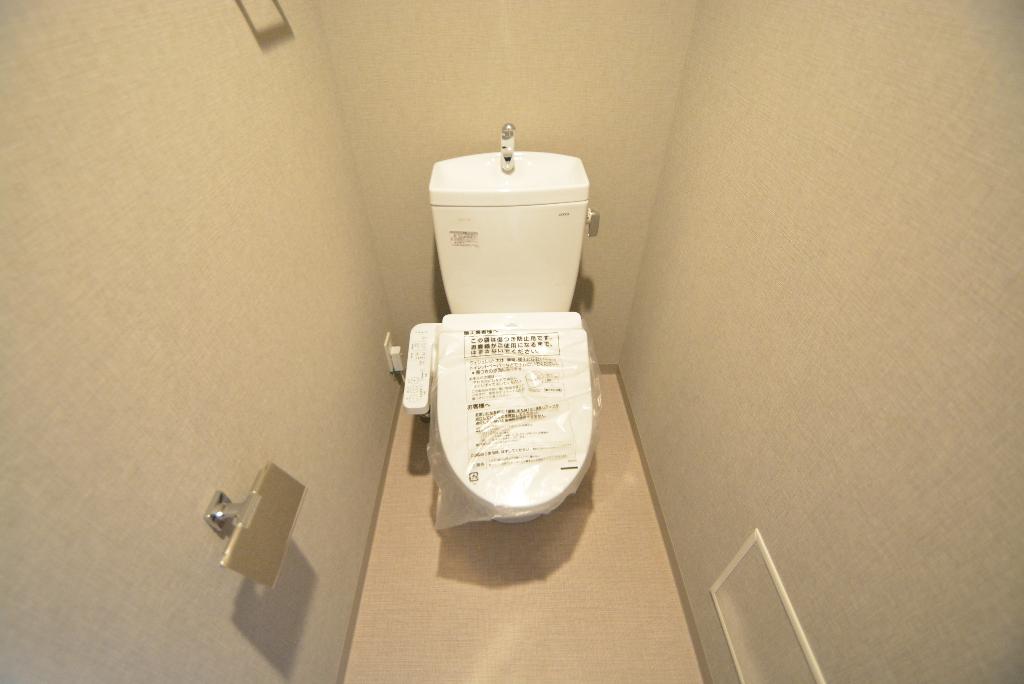 トイレ　シャワー付トイレ