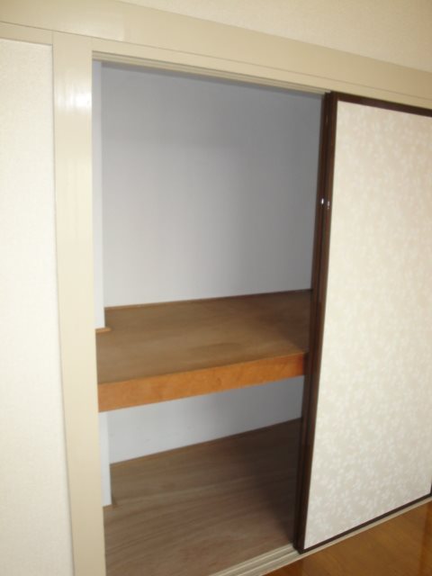 収納　※別部屋参考写真