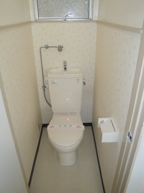 トイレ　※別部屋参考写真