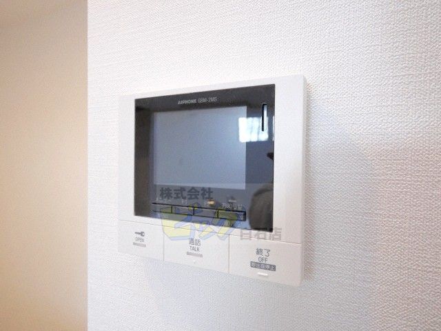 セキュリティ　防犯面で安心のＴＶモニターホン設備が付いています♪