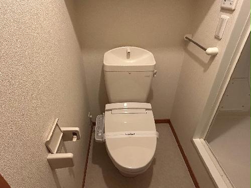 トイレ　備品や設備仕様は号室等により異なるため現地をご確認ください。