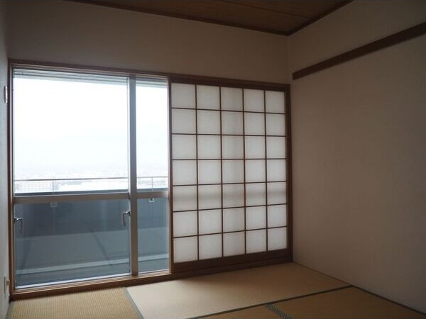 その他部屋・スペース　※写真は同じマンションの違う部屋のものになります。