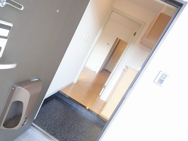 玄関　広い玄関になります