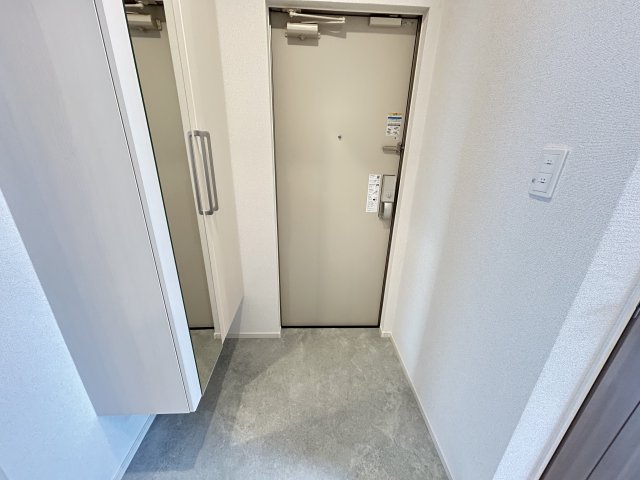 玄関　別号室参考写真です。