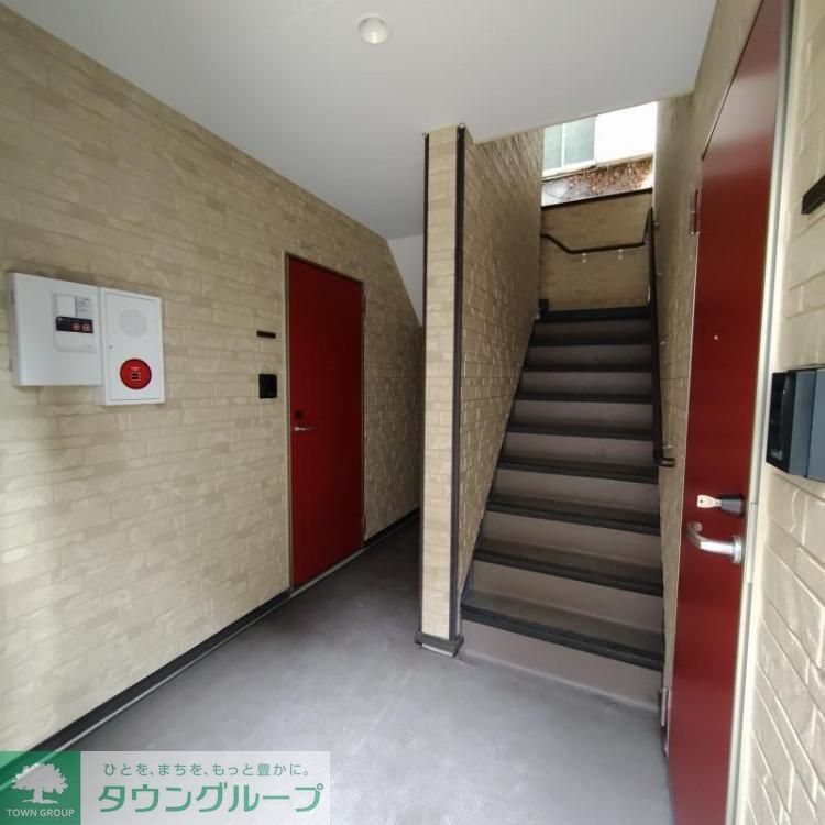エントランス　エントランス