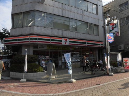 コンビニ　セブン‐イレブン 杉並井荻店（コンビニ）まで197m