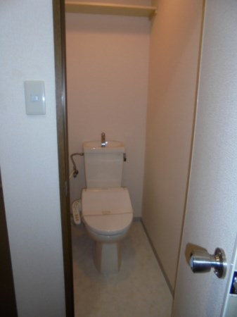 トイレ　清潔感のあるトイレです。