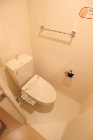 トイレ　コンパクトで使いやすいトイレです