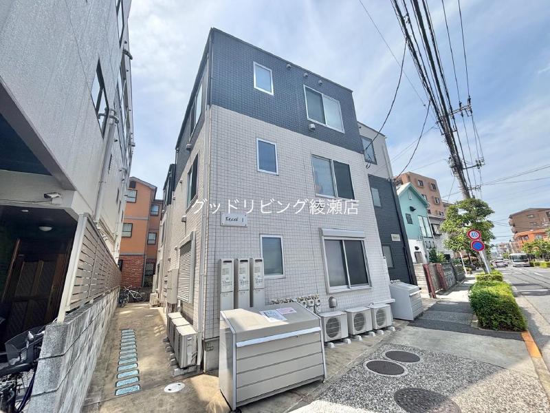 建物外観　2026/06/01　撮影