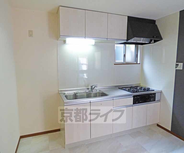 舟屋町貸家のキッチン写真