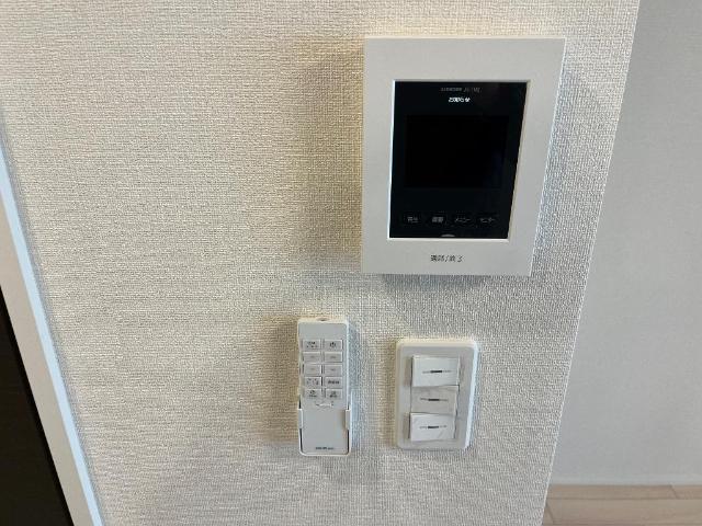 セキュリティ　カメラ付インターホン（イメージ）