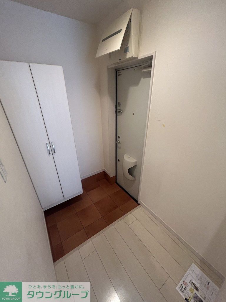 玄関　※別部屋参考写真現状優先
