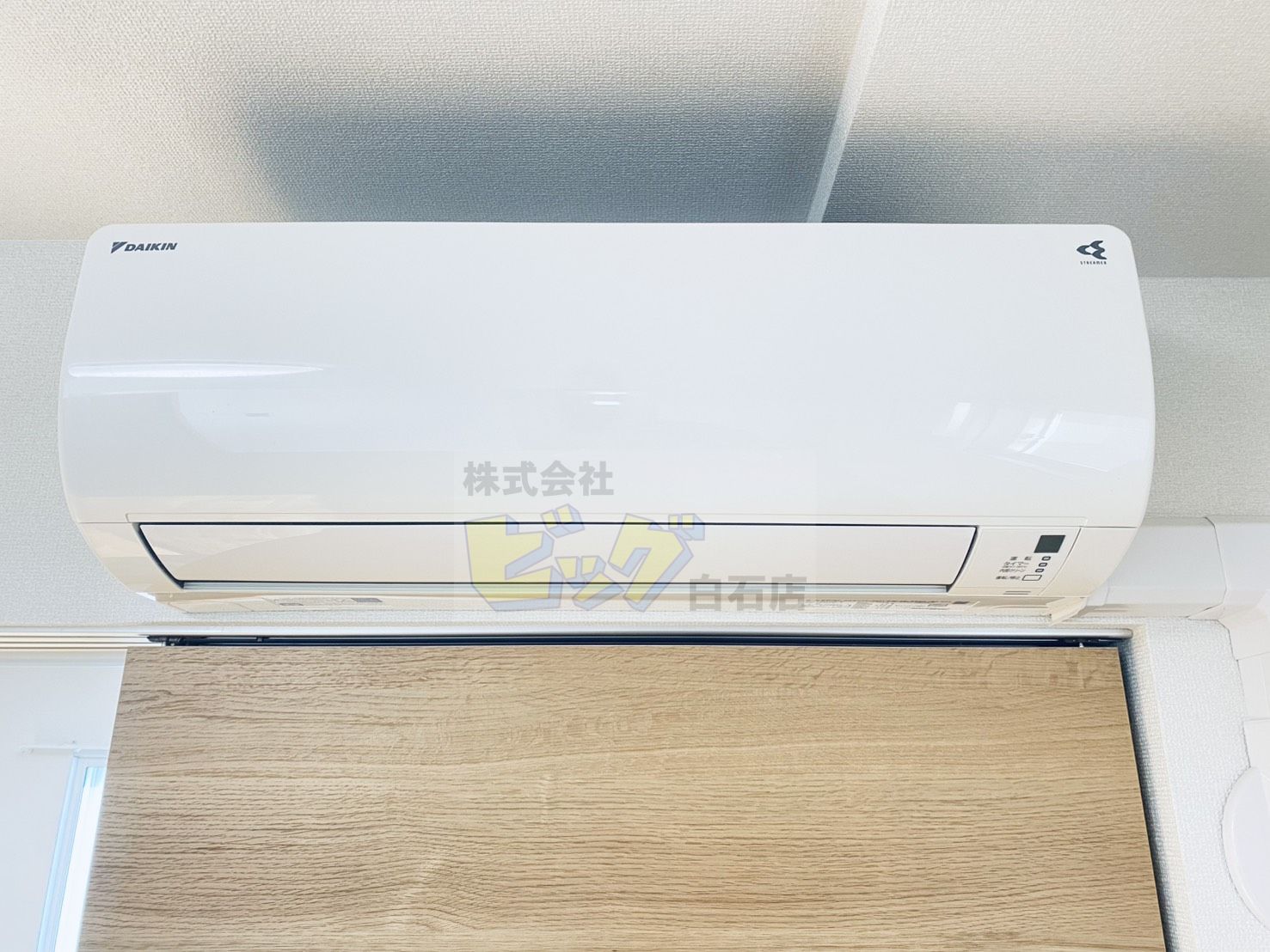 その他設備　夏も快適なエアコン付きです♪