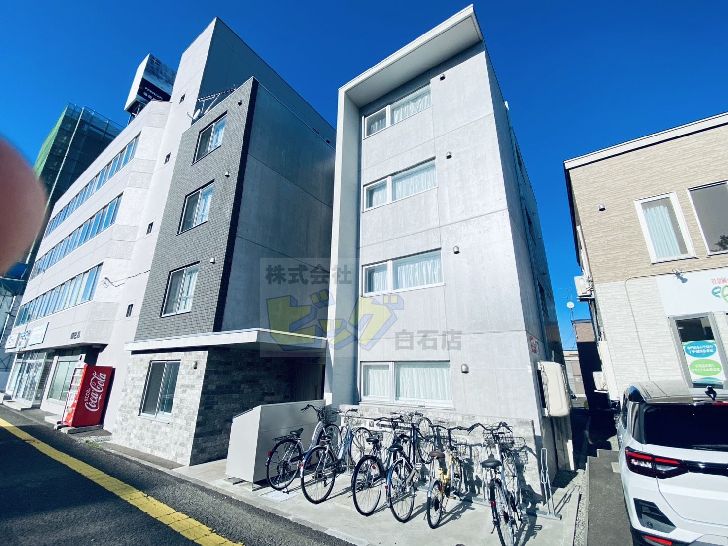 建物外観　Ｗｉ－Ｆｉ付ネット無料採用のデザイナーズマンションです♪