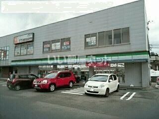 コンビニ　ファミリーマート金沢田上店（コンビニ）まで506m
