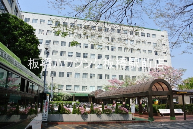 大学・短大　私立日本大学医学部（大学・短大）まで1067m