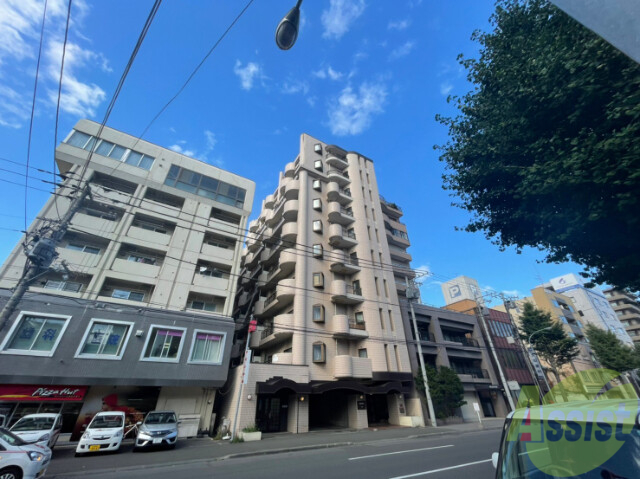 建物外観　札幌市中央区大通西「サイレンス医大前」