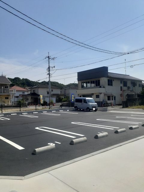 【ミリア　ヴィータ　IIの駐車場】