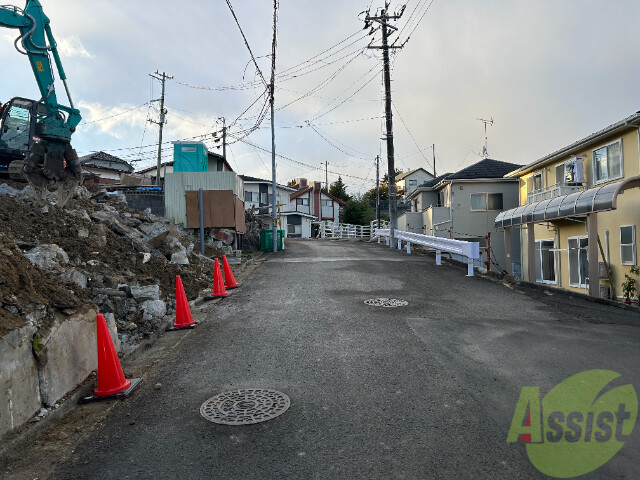 【仙台市青葉区堤町のアパートの駐車場】