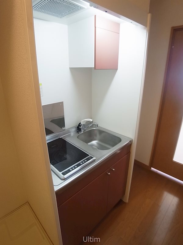 キッチン　※別のお部屋の写真です