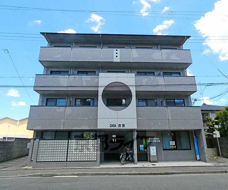 京都市北区衣笠高橋町のマンションの建物外観