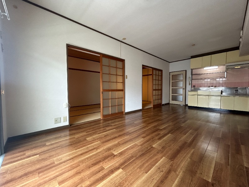 居室・リビング　別号室イメージ