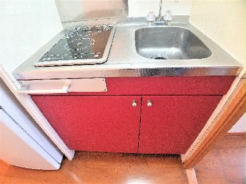 キッチン　設備・仕様は号室により異なる為、現況を優先致します。