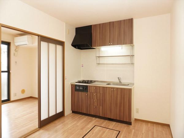 居室・リビング　内装