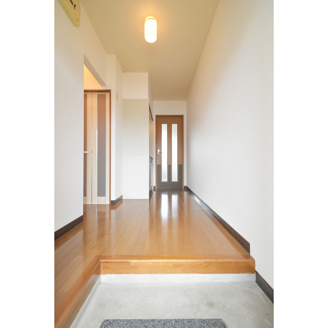 玄関　明るい玄関です