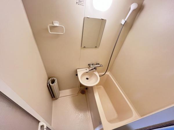 バス・シャワールーム　浴室乾燥機付き