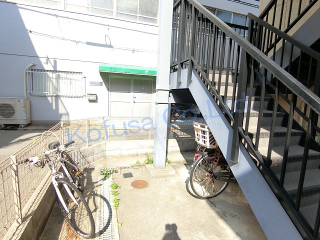 駐車場　駐輪スペース