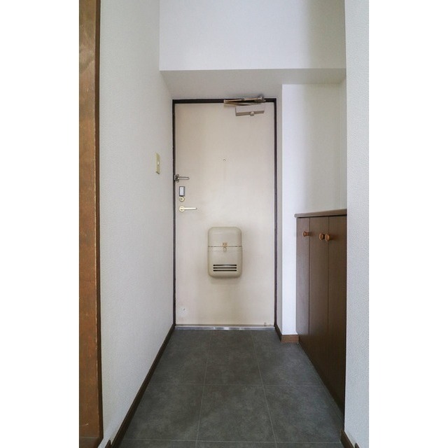 玄関　シューズボックス付き