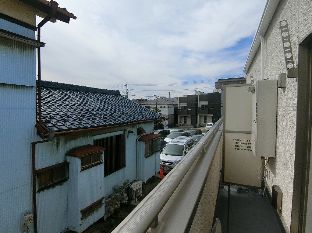 バルコニー　前面抜けていて陽当り良好のバルコニー