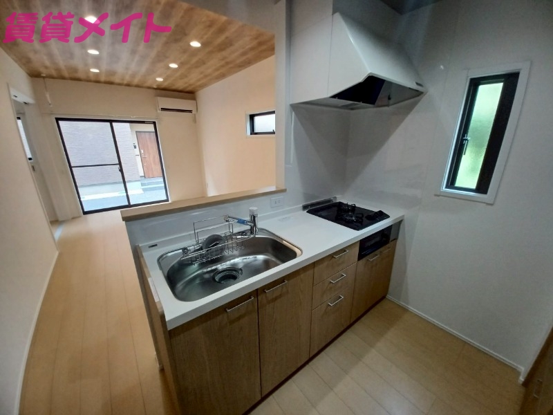キッチン　同物件別室写真