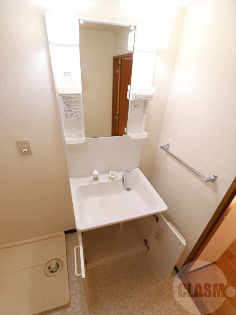 洗面設備　シャンプードレッサー