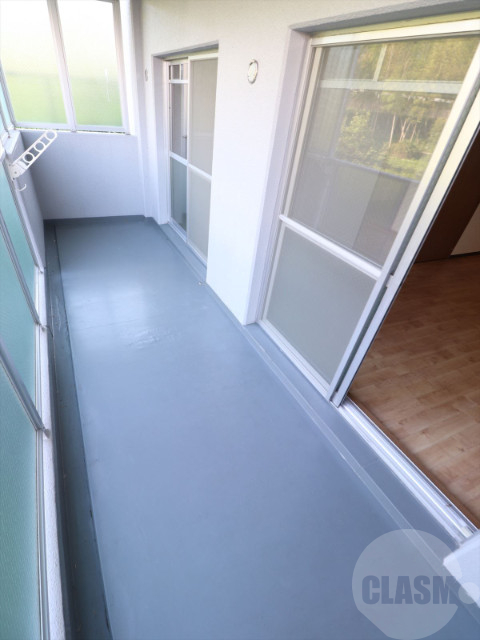 バルコニー　広めのバルコニー