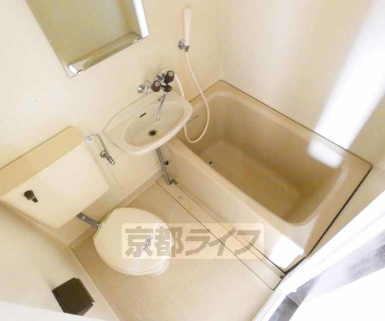 バス・シャワールーム　バスです。