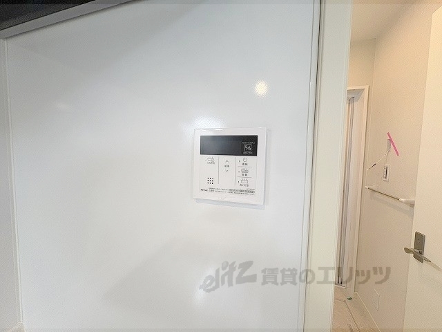 その他設備　給湯器リモコン