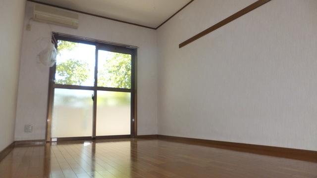 居室・リビング　※参考写真