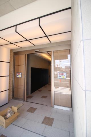 エントランス　エントランス