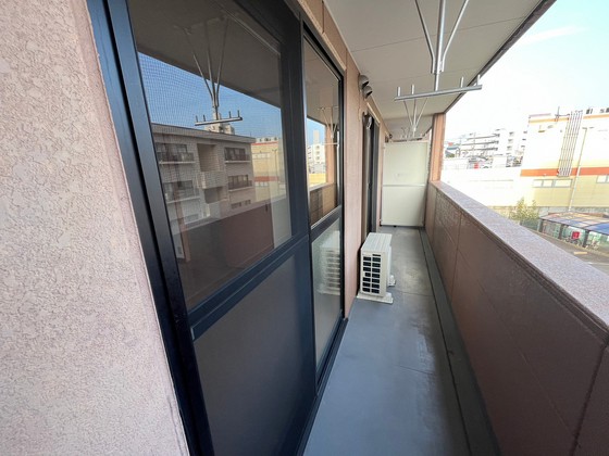 バルコニー　※別部屋の写真です