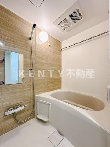 バス・シャワールーム　きれいなお風呂です