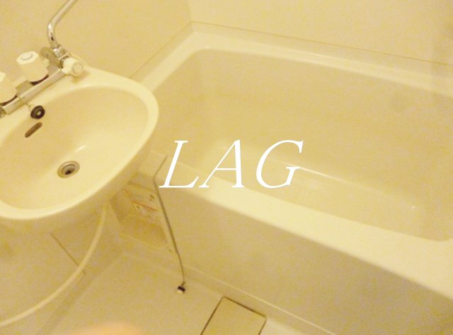 バス・シャワールーム　お風呂です。