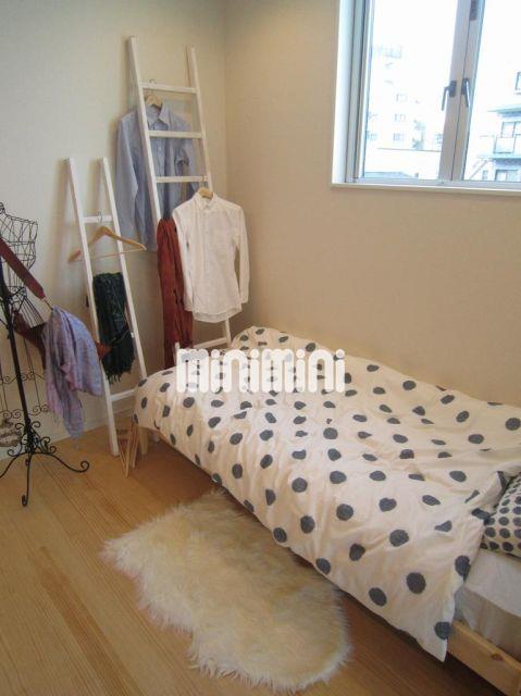 その他部屋・スペース　２面採光で人気の角部屋