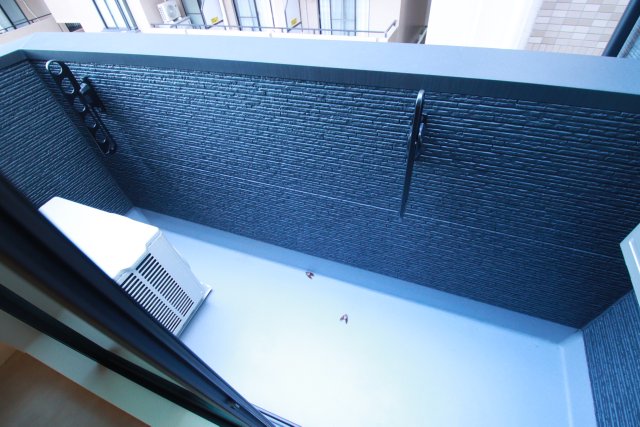 バルコニー　※別号室の参考写真です。