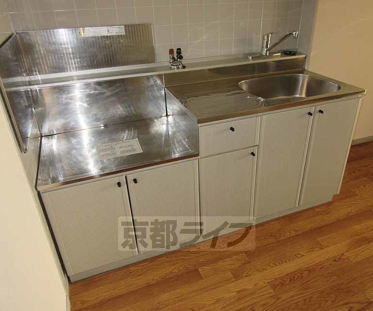 キッチン　ちょうど良い大きさのキッチン